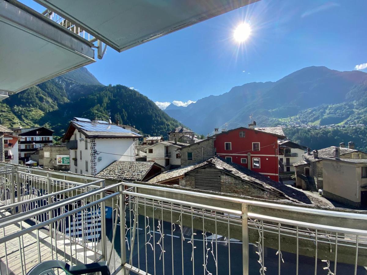 Residence Pizzo Scalino Chiesa in Valmalenco Exteriör bild