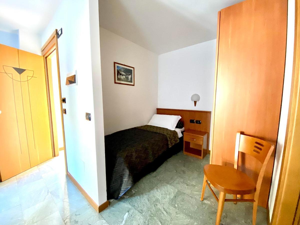 Residence Pizzo Scalino Chiesa in Valmalenco Exteriör bild